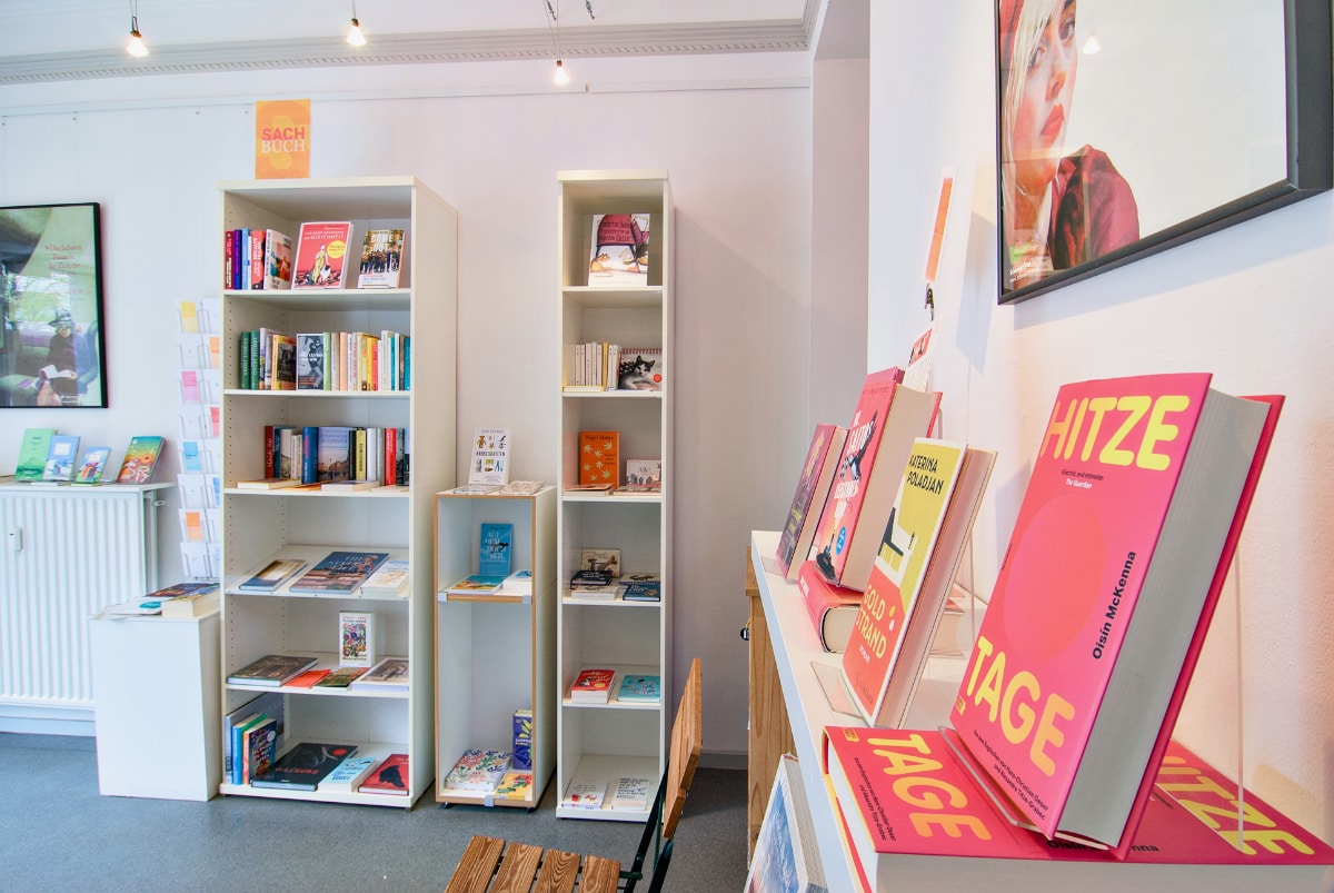 Schöne Bücher von Litera in Kiel in der Holtenauer Straße