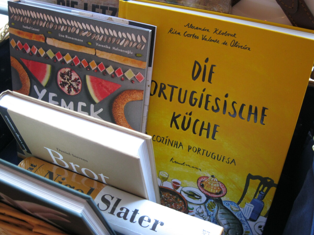 Eine Auswahl schöner Bücher bei Litera in Kiel